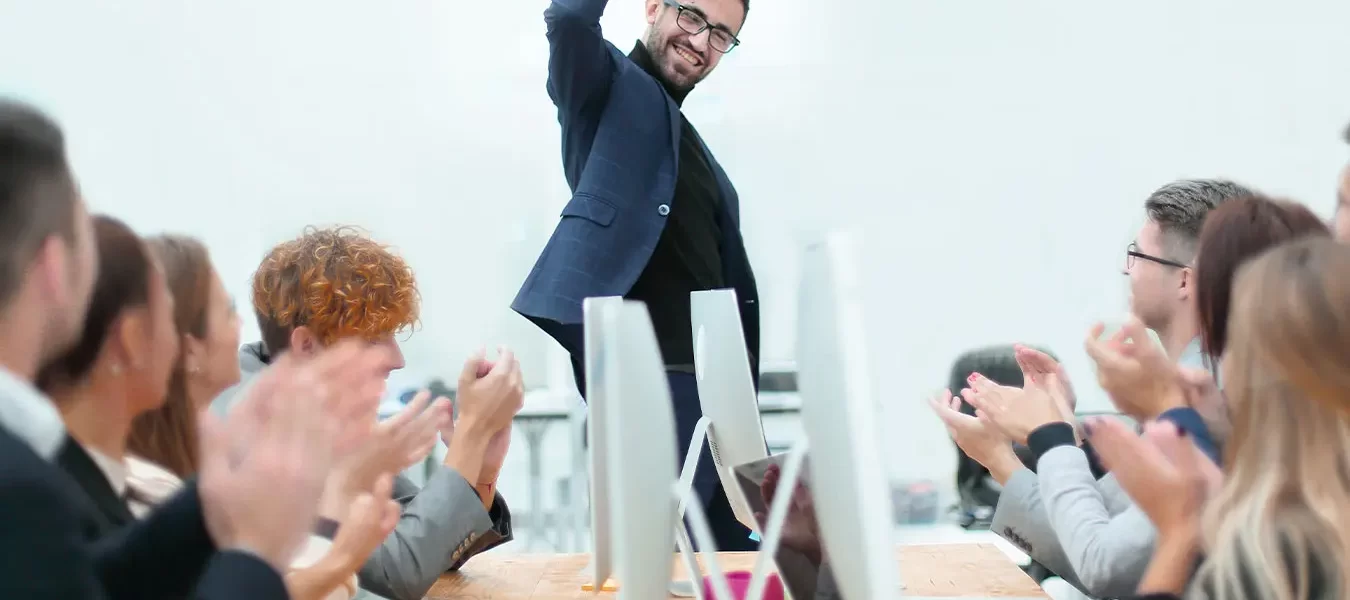 8 apuntes sobre el liderazgo transformacional  