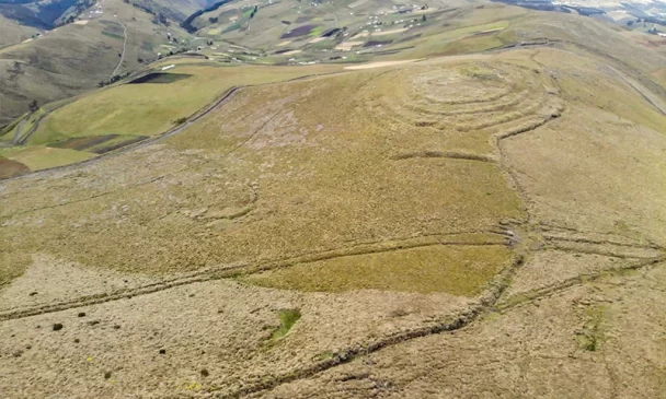 complejo-arqueologico-pambamarca
